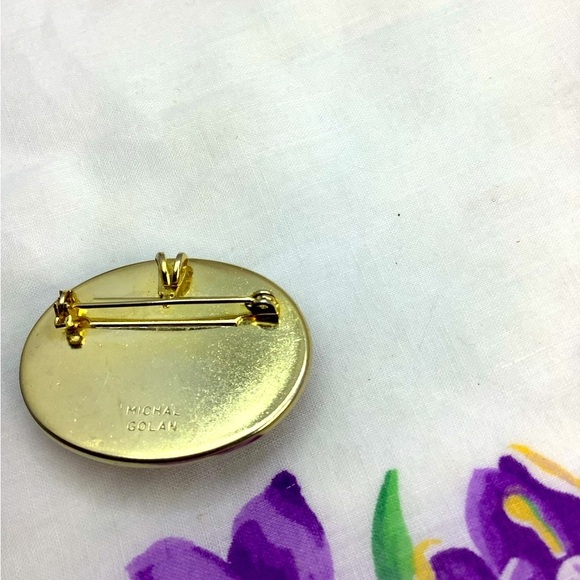 Michel Golan unique turquoise Onyx and Coral brooch - Picture 4 of 6